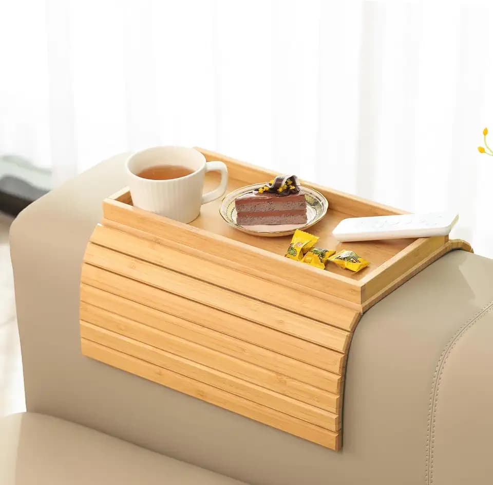 GEHE Natürlicher Bambus Sofa-Armlehnentablett, Antirutsch-Tisch für Couch, Getränkehalter für Snacks, Telefon, Fernbedienung, Flexibel und Faltbar, Bambus