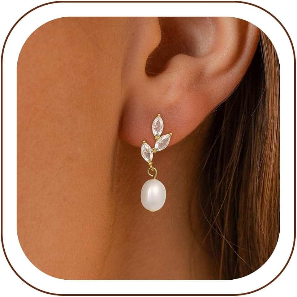Gold Dangle Earrings for Women, 14k Pearl Drop Earrings Leaf Flower Pearl Gold Earrings for Women Trendy Cute Prom Bridal Earring Dangling Long Pearl Earring Wedding Jewelry