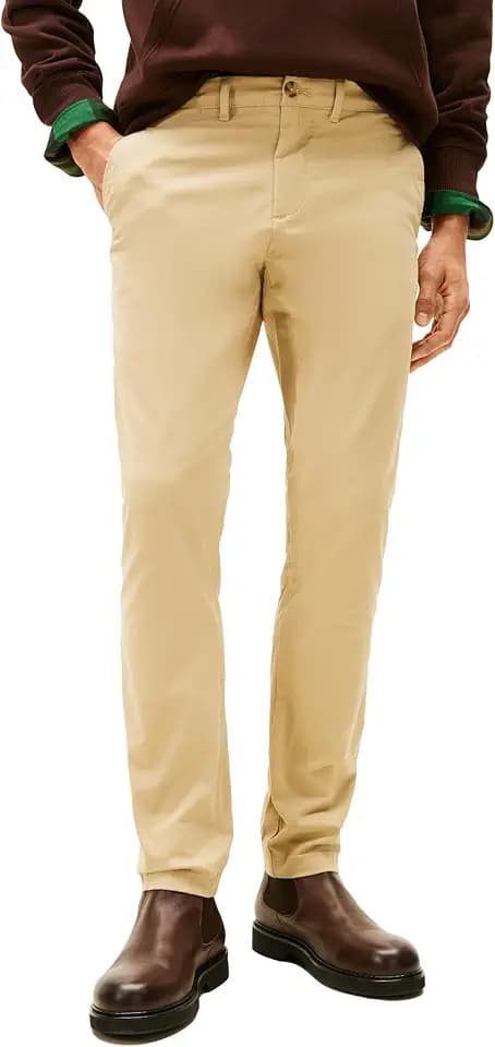 Tommy Hilfiger Men's Stretch Cotton Chino Pants in Slim Fit
