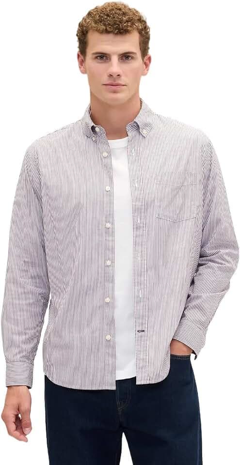 Gap Men's Standard Fit Stretch Poplin Long Sleeve Button Down Shirt