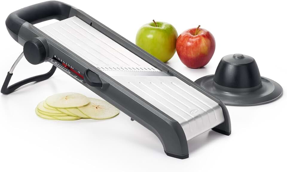 OXO Good Grips Profi Obst- und Gemüsehobel 2