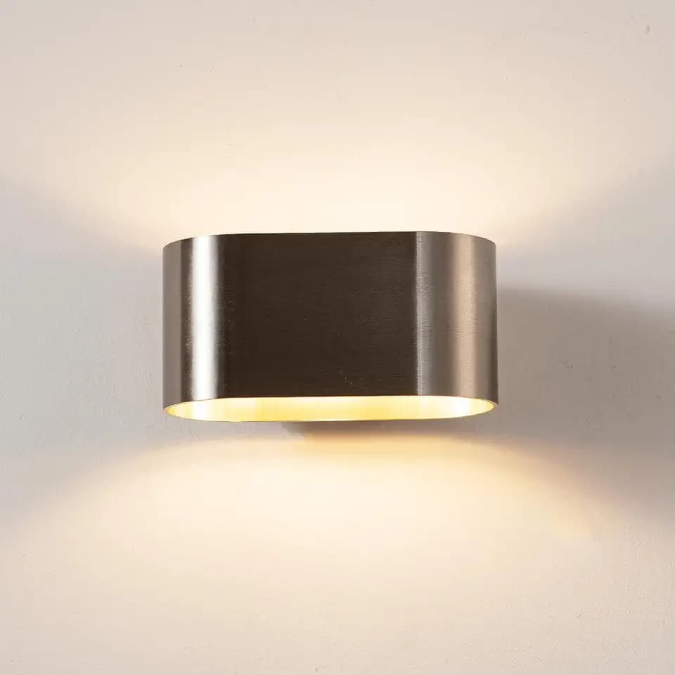 Alpinaluz Up & Down Wandleuchte mit G9 Fassung, Gebogenes Metall-Design, Dekorative Innenwandleuchte für Flur, Wohnzimmer und Schlafzimmer, IP20 (Nickel)