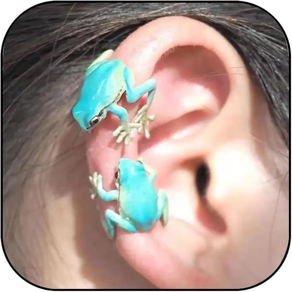 Cute Frog Ear Cuff Earrings for Women Green Vintage Frog Lizard Wrap Crawler Earrings No Piercing Weird Animal Ear Cuff for Women Jewelry