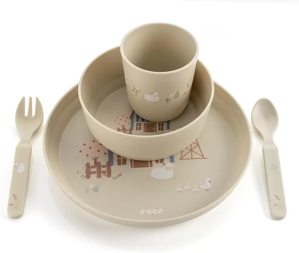 reer Kindergeschirr Set | Motiv: Little Farm | Biokunststoff-Geschirr für Kleinkinder aus 100% ISCC-zertifiziertem Material | 5-teilig | BPA-frei* | spülmaschinengeeignet