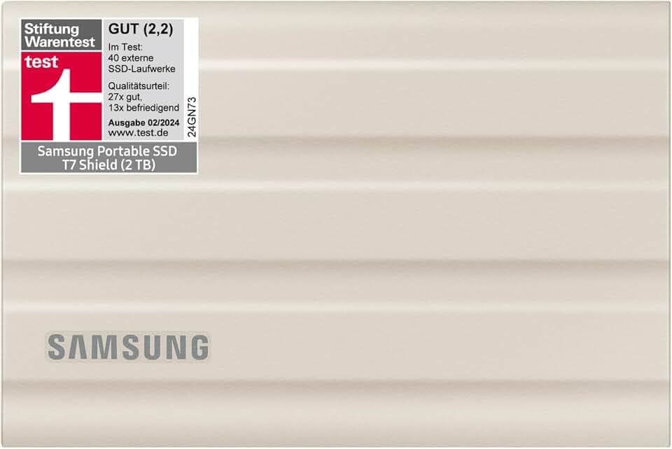 Samsung Portable SSD T7 Shield, 2 TB, USB 3.2 Gen.2, 1.050 MB/s Lesen, 1.000 MB/s Schreiben, Robuste externe Festplatte Outdoor für Mac, PC und Smartphone, Beige, MU-PE2T0K/EU