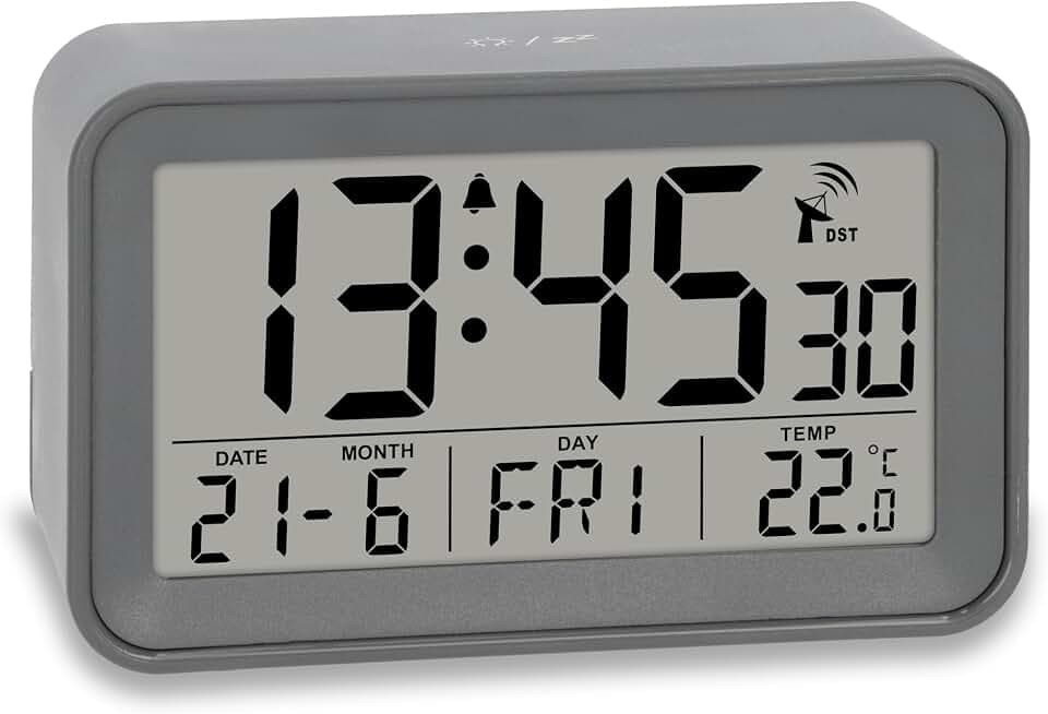 ADE Digitaler Funkwecker mit Licht | Wecker mit Temperaturanzeige und Kalender | kompakter Reisewecker | hübsches matt graues Gehäuse | mit Batterie