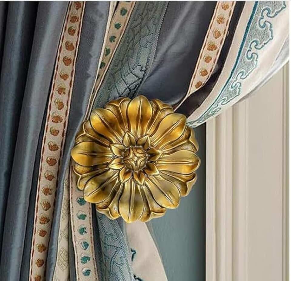 LOPGT Set of 2 Vintage Curtain Holdbacks Wall Mounted with Screws, Gold