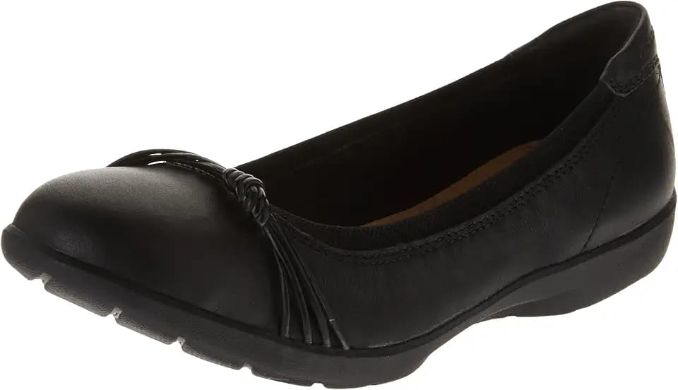 Clarks Women's Meadow Rae