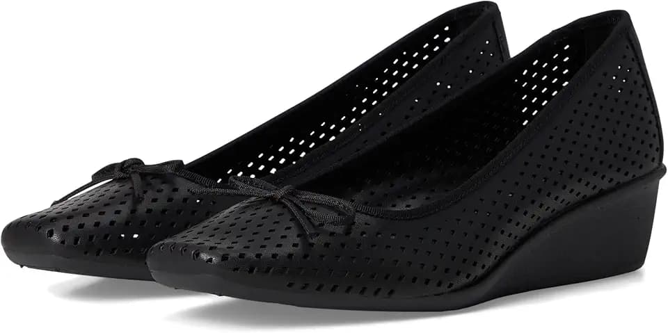 Anne Klein Winslet