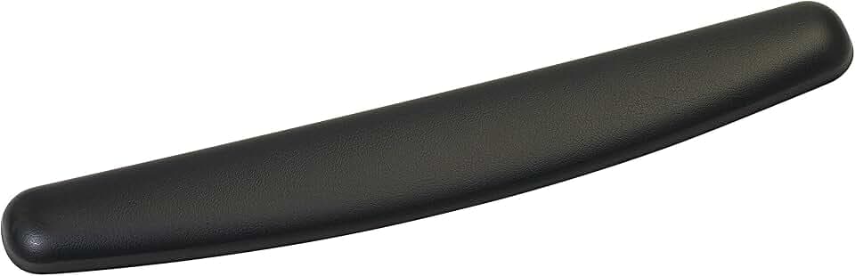 3M™ Compact Gel Wrist Rest for Keyboards, Soothing Gel Comfort, Product Protection, 18" Wide, Black