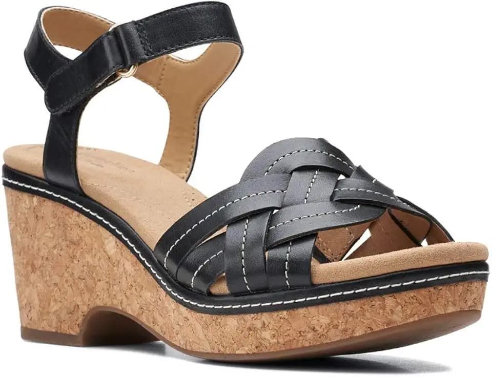 Clarks Women's Giselle Coast