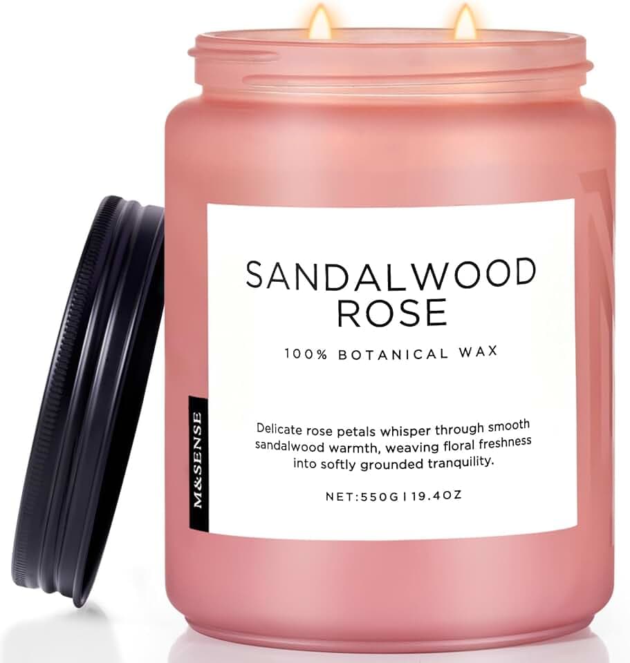 ​M&SENSE Sandelholz Rose Duftkerze (550g, 110h) – 2-Docht Intensive Holznote – Natürliche Sojawachs-Kerze – Langanhaltend für Zuhause – Geschenk für Männer & Frauen​