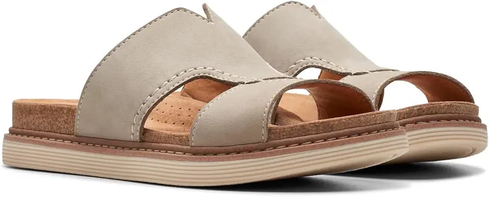 Clarks Women's Arwell Walk Flat Sandal