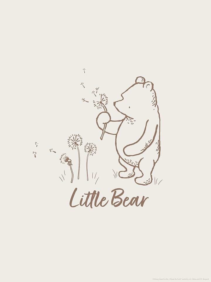 Komar Wandbild- Disney Winnie the Pooh Little Bear - Größe 30 x 40 cm - Poster, Kinderzimmer, Dekoration - gerollt ohne Rahmen, Beige,Gelb