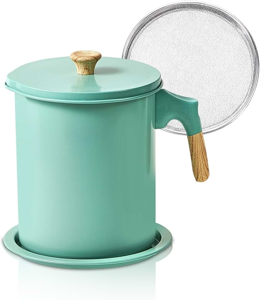 Bacon Grease Container with Strainer, 1.4L/47oz Oil Strainer Pot Iron Kitchen Oil Container Storage Can with Fine Mesh Strainer Lid&Tray (Fruit Green)