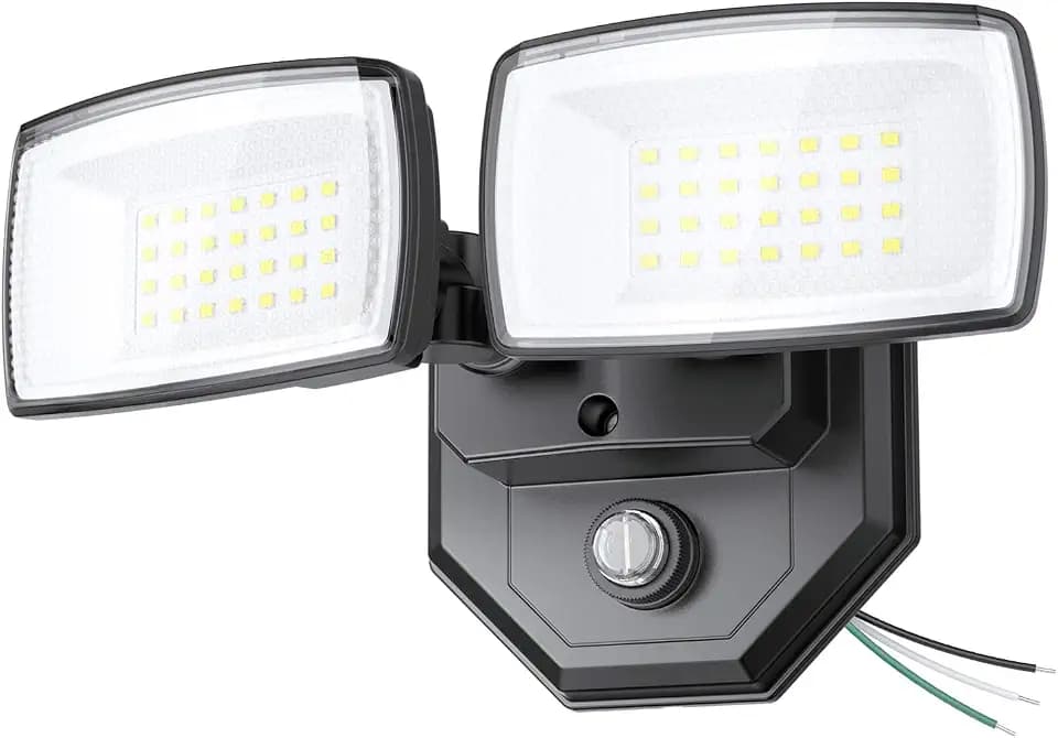 Onforu 3200lm Dusk to Dawn Outdoor Lighting, IP66 Waterproof, Auto on Off
