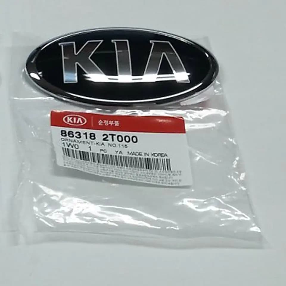 Kia Motors OEM Genuine 863182T000 Front Hood or Rear Trunk Lid Logo Emblem 1-pc for 2013~2015 Forte Hatchback : K3 5door