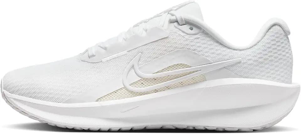 Nike Damen Nike Downshifter 13 Straßenlaufschuh für DamenStraßenlaufschuh