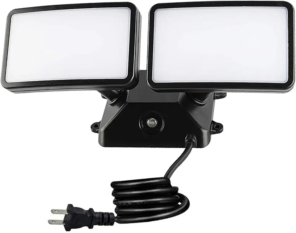 FAGUANGAO Dusk to Dawn LED Security Light,18W Plug in Flood Light Outdoor,5000k Daylight,1600lm, IP55 Waterproof,Adjustable 2 Heads Wall Light for Garage, Porch, Yard, Black,Street