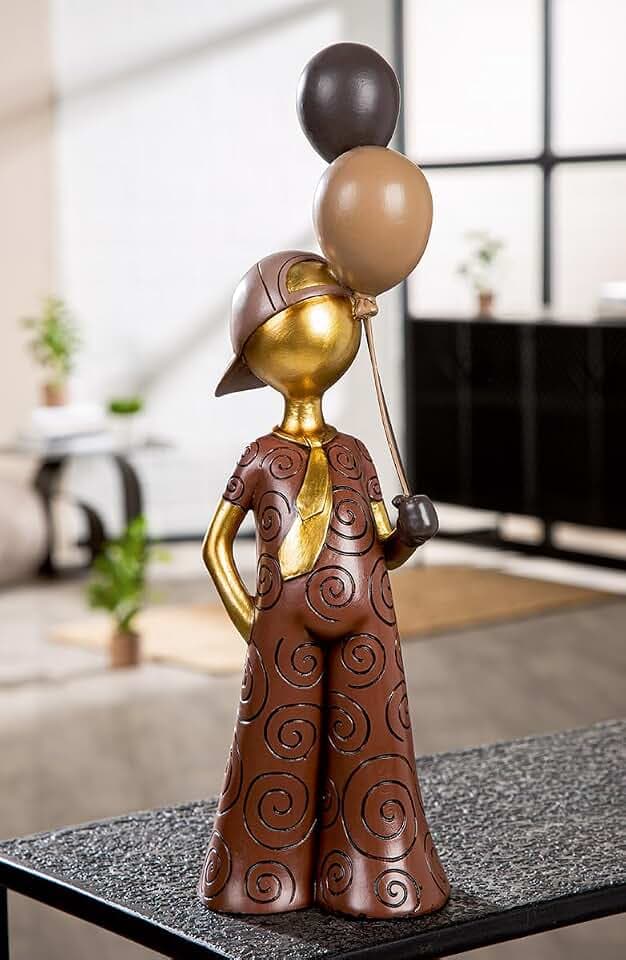 GILDE Figur Ballonjunge aus Kunstharz, 43 cm hoch, braun, mit Ballon-, Hut- und Krawattenmotiv