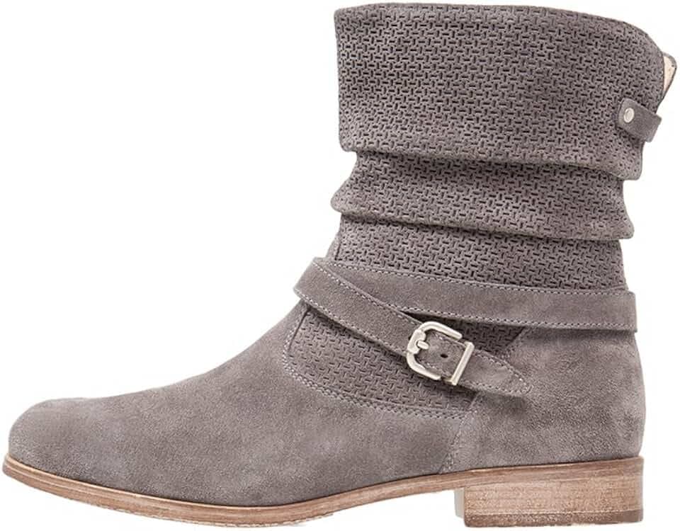 Pier One Damen Stiefel aus Veloursleder - Boots mit geprägtem Schaft aus gerafftem Leder - Stiefeletten mit Schnalle - Halbstiefel mit flachem Absatz