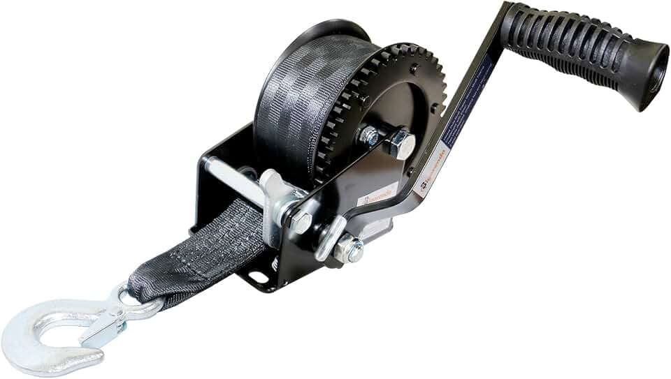 Handwinde 540kg (1200lbs),Manuelle Bootswinde mit 8M Polyester-Gurtband,mit ergonomischen Griff Handseilzug Winde,Grundplatte mit Bohrungen zur Festmontage, Handwinde für Werkstatt,Garage, Anhänger