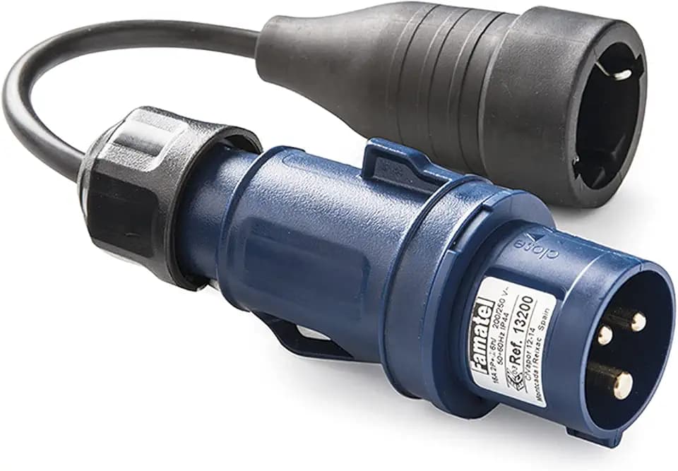 FAMATEL - Adapter für den industriellen und Hausgebrauch || Stecker 2P+T | 16A | 220V || Steckdose 2P+TTL | 16A | 250V || Mit Kabel 25 Meter | Blau
