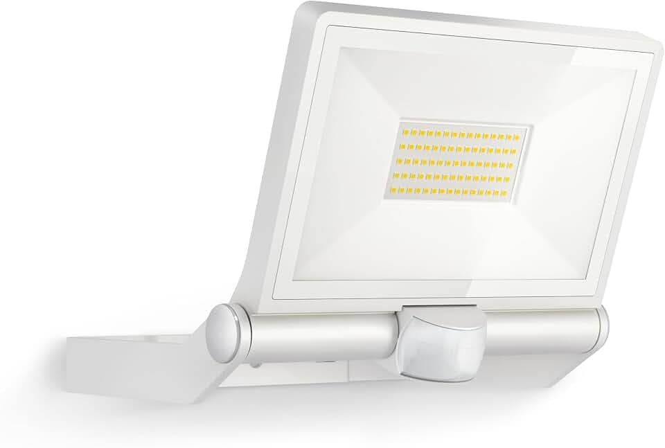 Steinel LED-Außenstrahler XLED ONE XL S Weiß, 180°-Bewegungsmelder, 42,6 W, 4200 lm bei 3000K, Aluminium, für Zufahrt, Hof und Garten, 065270