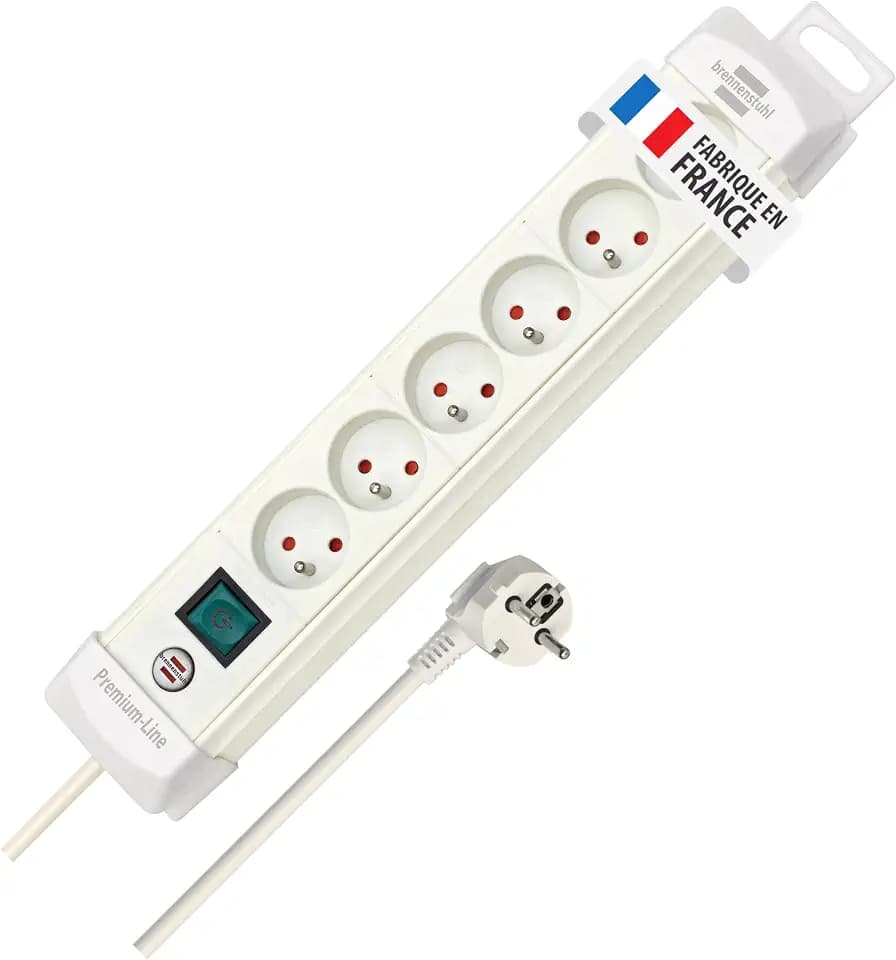 Brennenstuhl Premium Mehrfachstecker mit 6 Steckdosen und Schalter, 3°m, weiß, 1390221066