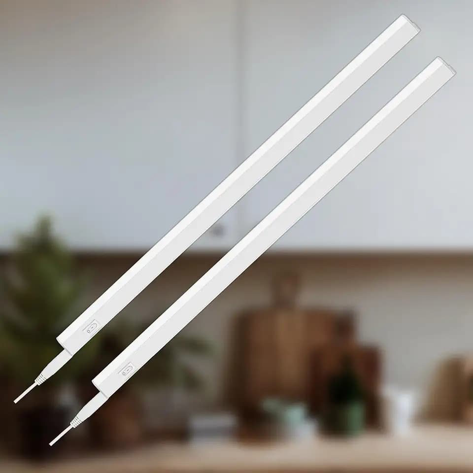 BRILONER - 2er Set LED Leiste, neutralweißes Licht, Unterbauleuchte Küche, LED Lampe Kleiderschrank, Schrankbeleuchtung, Küchenlampe, Arbeitsplatte, 31,3x2,2x3 cm, Weiß