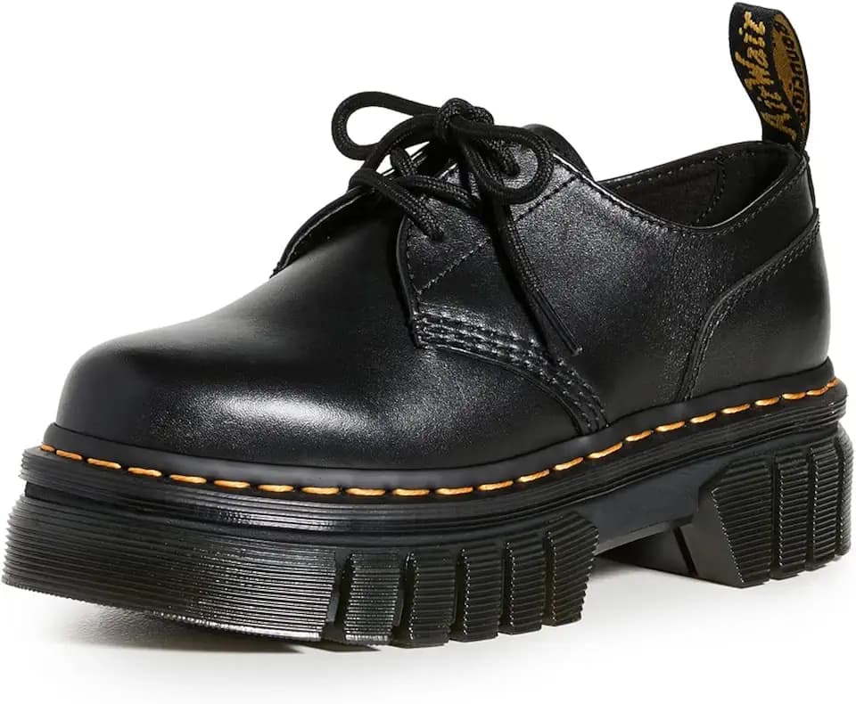 Dr. Martens Audrick -Eye Shoe Black Nappa Lux