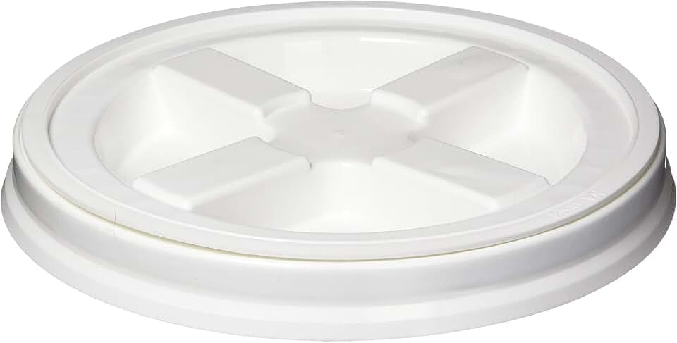 Vittles Vault Gamma Seal Lid, White, Fits 3.5-7 Gal Buckets, 1 Pack