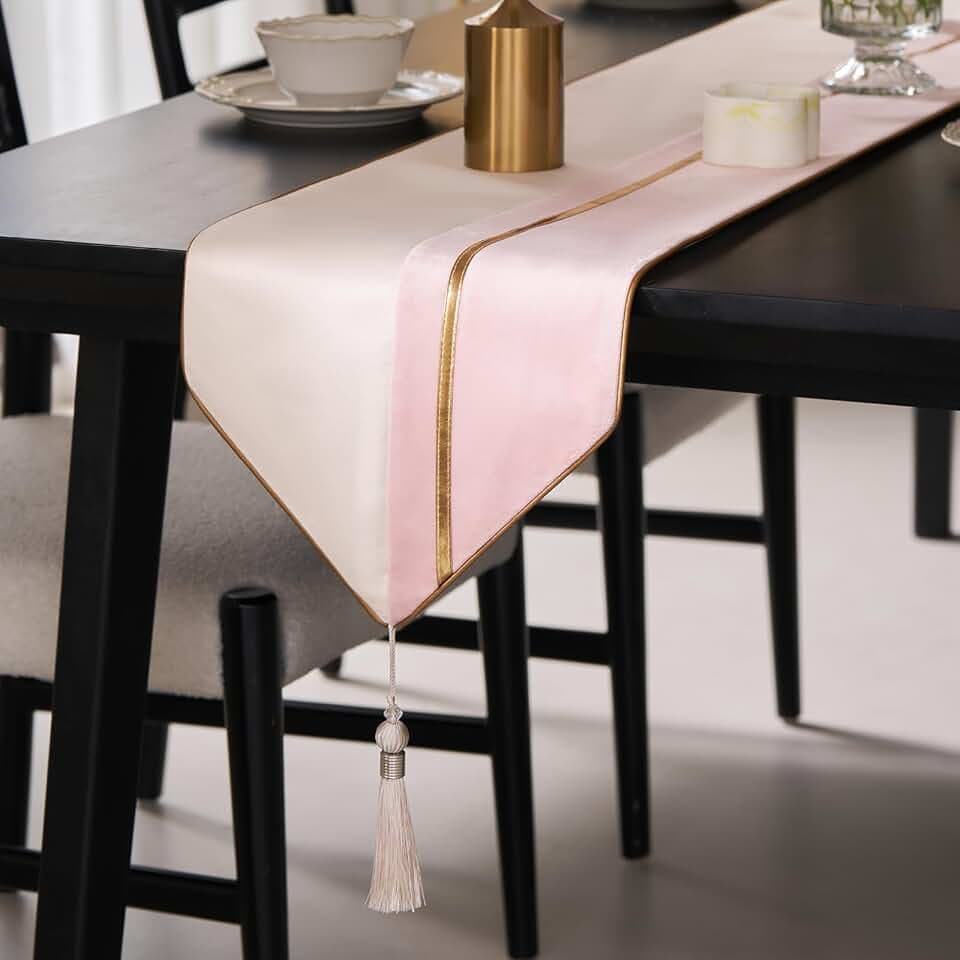 Avigers Table Runner 12 x 72 Inch, Ice Berry Powder White, Geometric