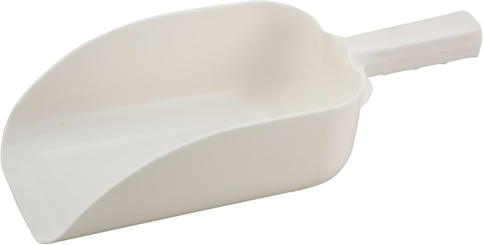 Winco 64 oz White Plastic Commercial Scoop