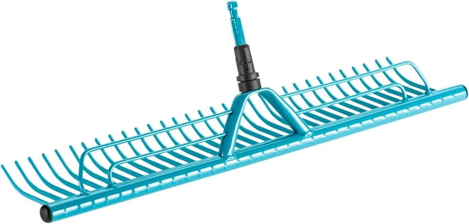 Gardena combisystem-Rasenrechen: Rechenbesen mit 60 cm Arbeitsbreite zum Zusammenfegen von Grasschnitt, passend zu Allen combisystem-Stielen, mit praktischer Grasfangvorrichtung (3381-20)