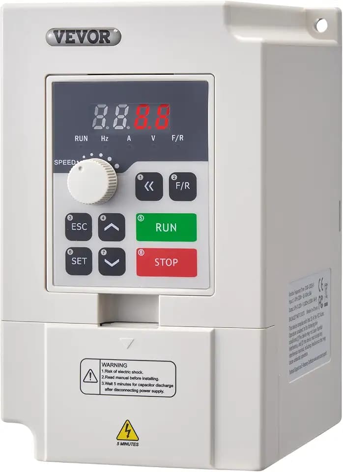 VEVOR Frequenzumrichter VFD 4 PS 3 kW, 14 A, 1/3-Phasen-AC 220V-Eingang zu 3-Phasen-AC 0–220 V Ausgang, Frequenzumwandler 50/60 Hz Eingang, 0–2000 Hz Ausgang VFD zur Drehzahlregelung des Spindelmotors
