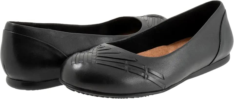 SoftWalk Women's Sonoma Weave Ballet Flat