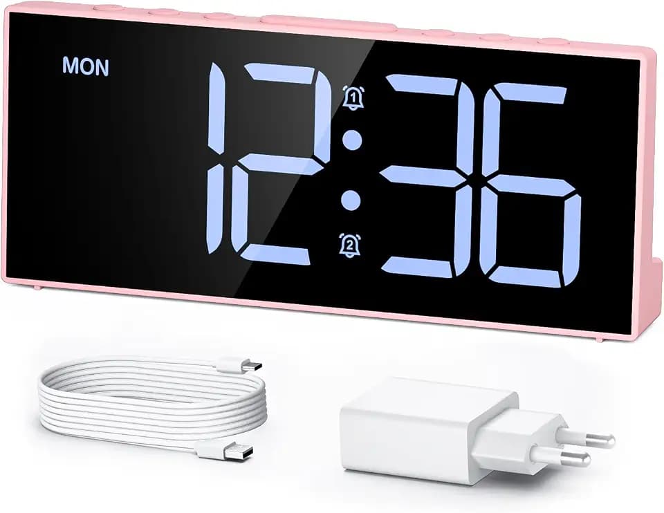 LATEC Wecker Digital, Digitalwecker mit 2 Alarme, Snooze, 3 Alarmzeiten, Digital Uhr mit 4 Helligkeitsstufen + AUS, 3 Lautstärkestufen, USB-Ladeanschluss, Netzbetrieben, Wecker Laut für Tiefschläfer