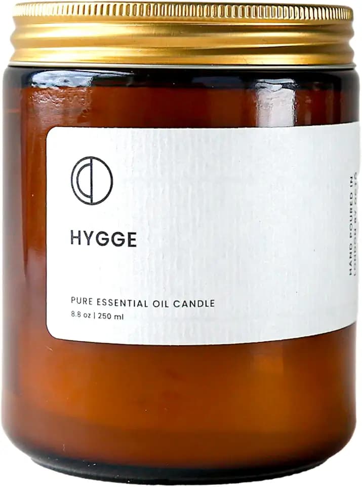 OCTO Hygge Orange + Nelke + Muskatnuss | Natürliche Duftkerze mit Sojawachs und ätherischen Ölen, 250 ml