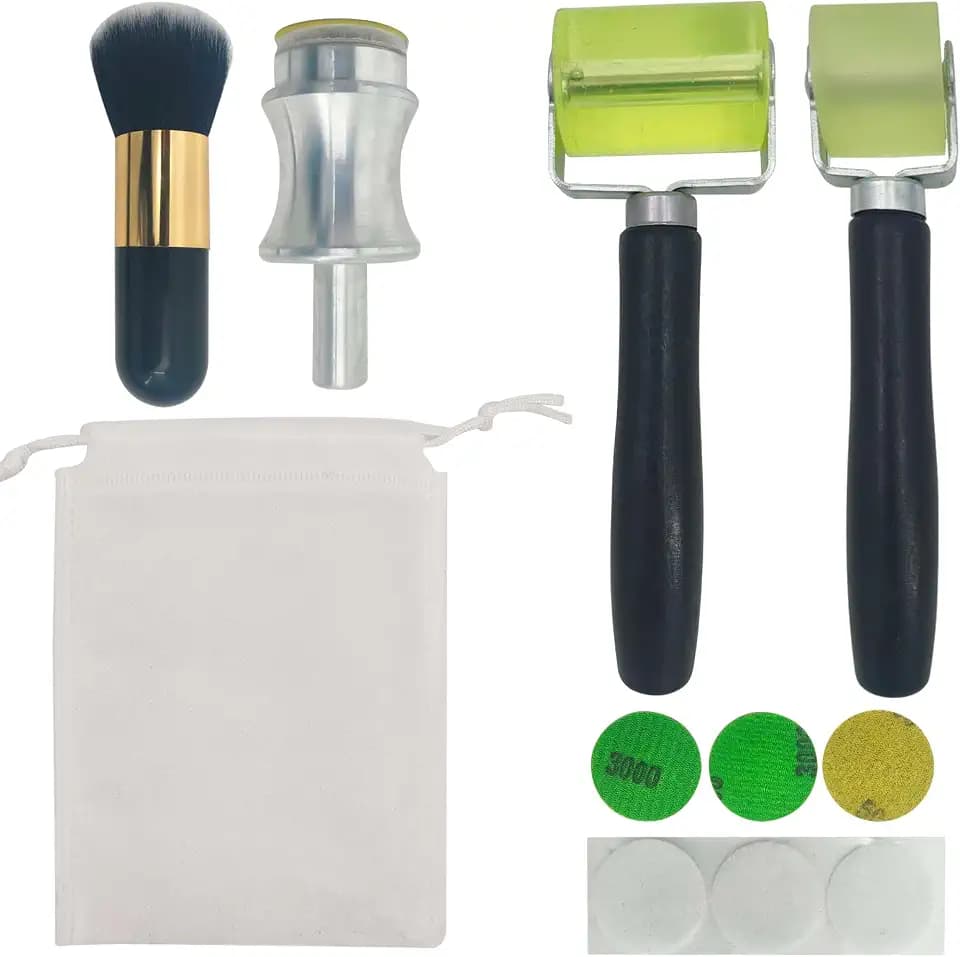 1-inch and 2-inch soundproofing seam rollers, smoothing tools, and dusting brushes, plus a 1-inch rotating tool designed for enhancing dimensional effects when applying silver leaf and gold leaf.