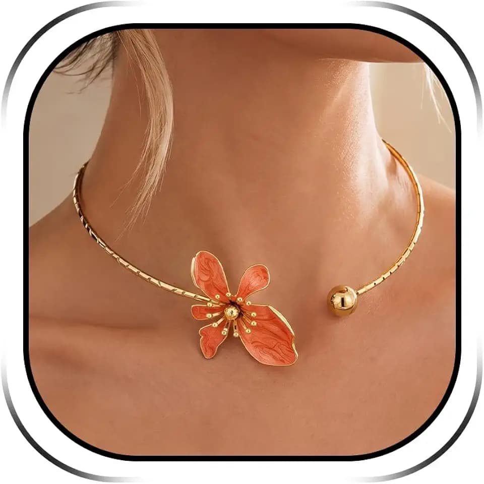 Flower Necklace for Women Gold Flower Choker Cuff Necklaces Dainty Floral Pendant Cute Statement Chunky Necklace Y2K Birthday Summer Beach Vacation Wedding Prom Outfits Jewelry Gifts