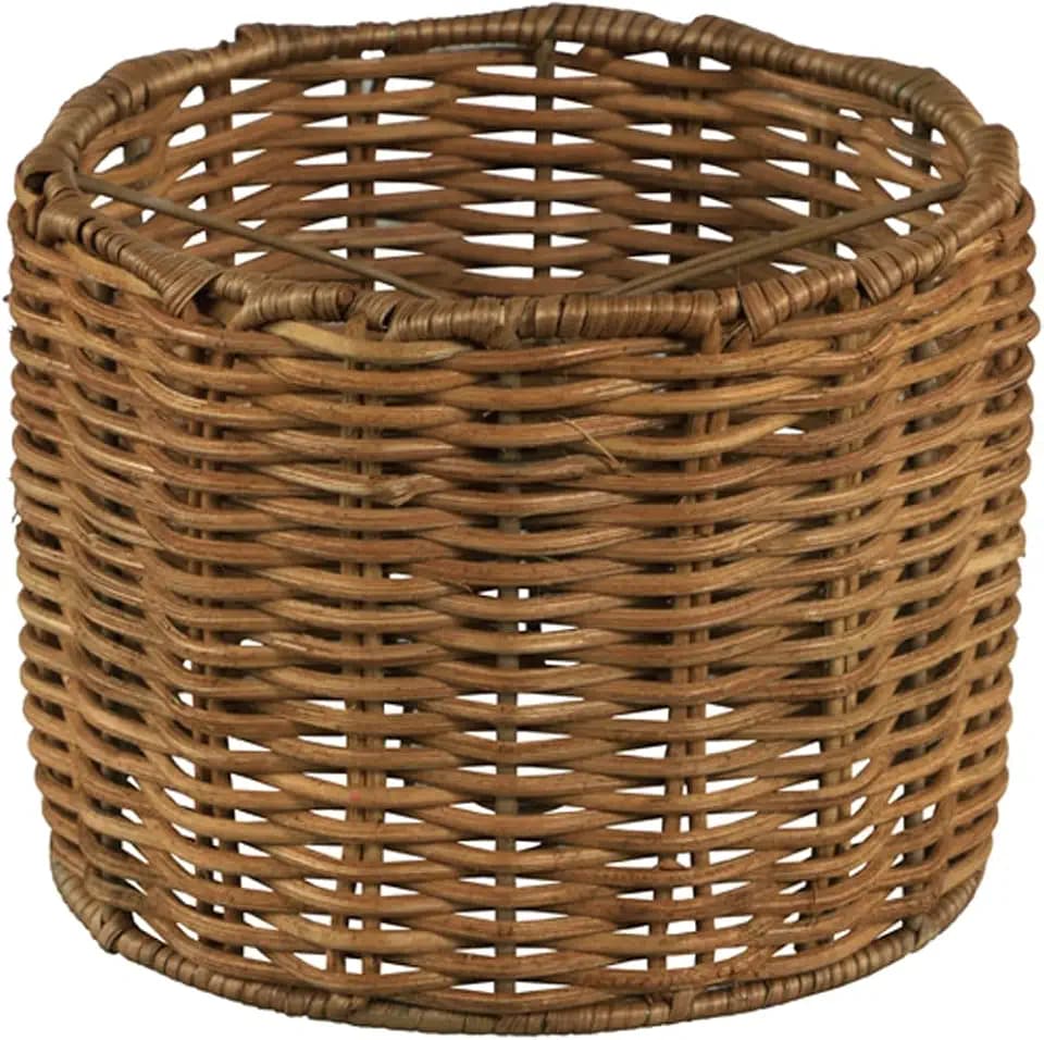 Aspen Creative 50503 Drum Clip-On Chandelier Lamp Shade, Natural Rattan, 5" Top x 5" Bottom x 4" Height