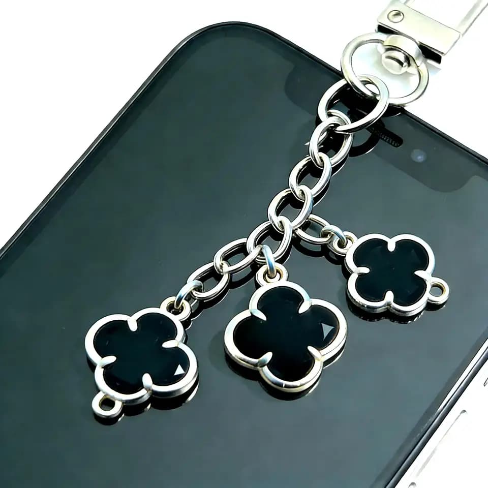 29. Phone Charm Silver-based Solid Black Crystal Five-leaf Clover Bold Modern Minimalist Accessory for Edgy Mobile Decoration PO887