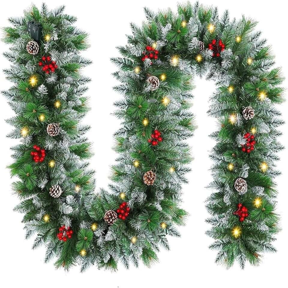 Weihnachtsgirlande, 9FT / 2.7M mit Beleuchtung, batteriebetrieben mit 30 LED, für Haus, Treppe, Kamin, Haustür, Terrasse und Garten, Grün, PVC