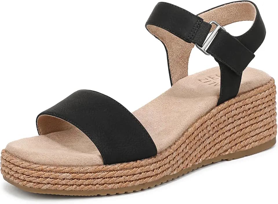 Naturalizer Women's Goldie