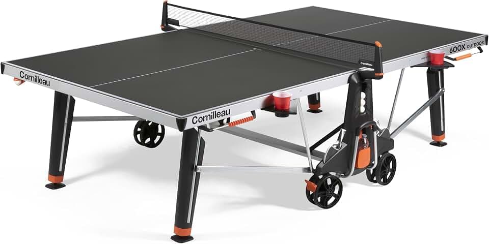 CORNILLEAU 600X - Outdoor Tischtennisplatte - Hochwertig und funktional - 7 mm Melaminharzplatte - Turnierqualität - Klappbar - Wetterfest - Robust - Schwarz oder Blau