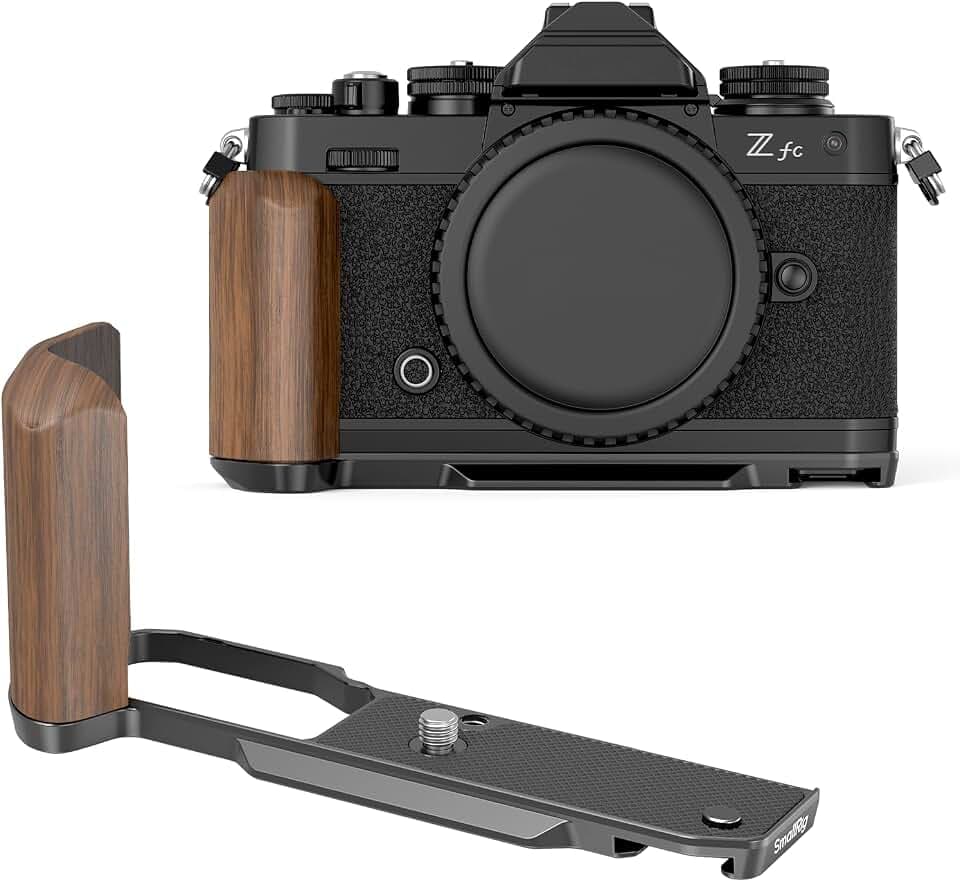 SMALLRIG Z fc Holzhandgriff, L-förmiger Griffhalter für Nikon Z fc Kamera, seitlicher Griff im Retro-Stil mit 1/4"-20 Gewindeloch, Blitzschuh, Schnellwechselplatte für arca (Schwarz) - 4802