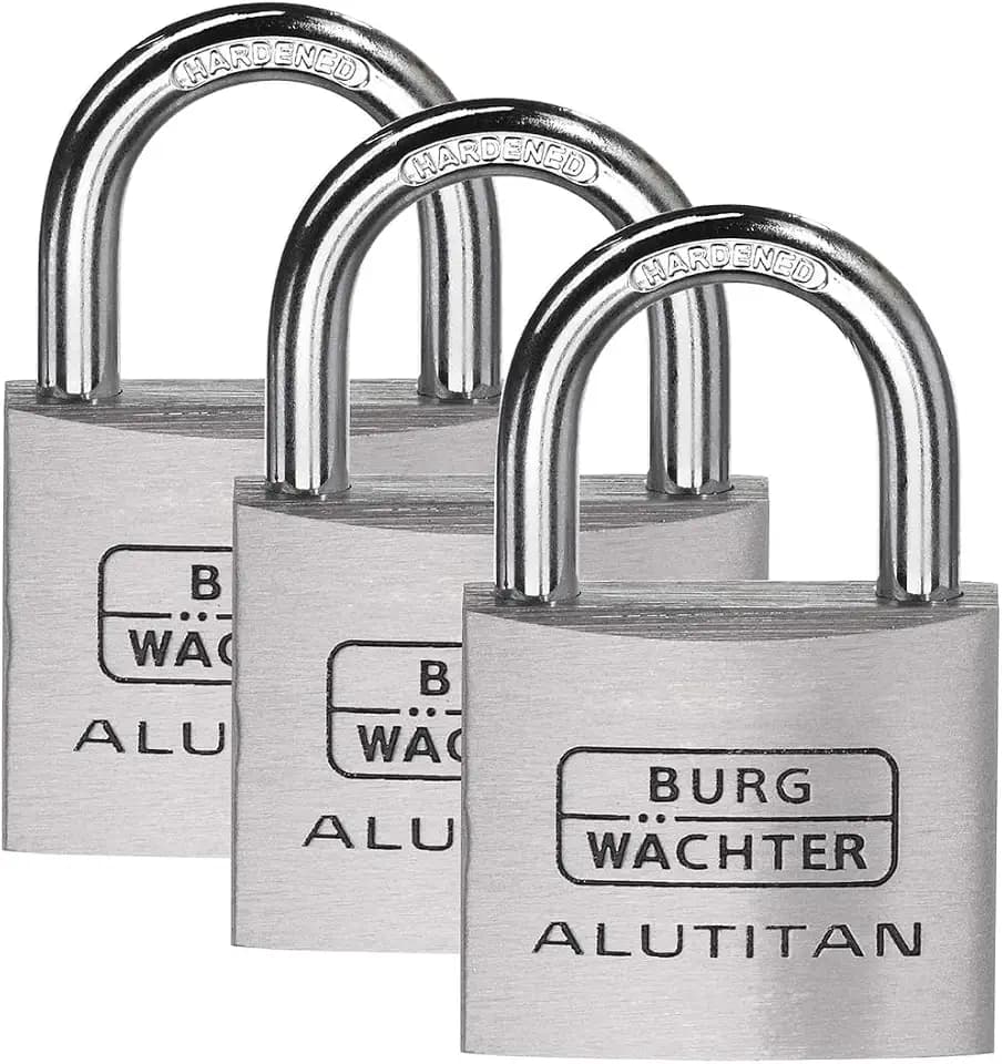 BURG-WÄCHTER 3er-Set Vorhängeschloss mit Schlüssel, Gleichschließend, Vorhangschloss, 6,5 mm Bügelstärke, Innenwerk rostfrei, 4 Schlüssel, Alutitan Trio 770 40 SB