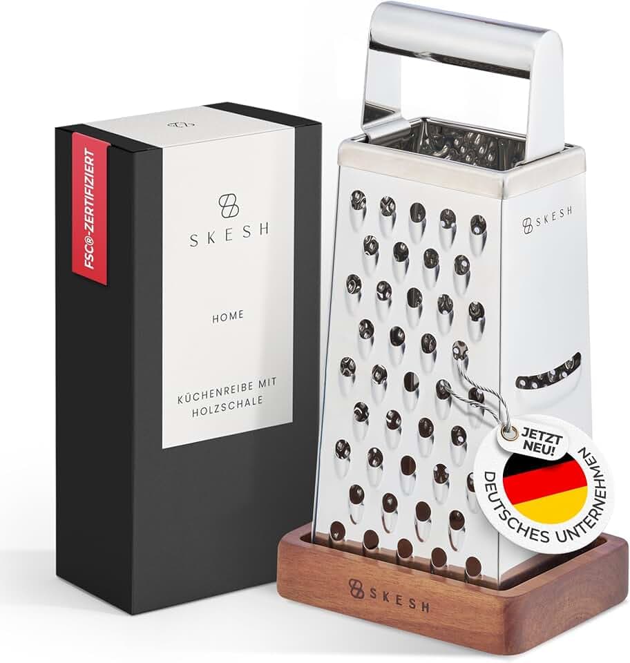 SKESH® Premium Käsereibe Edelstahl (24,5x10,5cm) mit Holzschale – Rutschfeste Vierkantreibe für Parmesan, Käse & Gemüse, Spülmaschinenfest, Messerscharf ohne Plastik