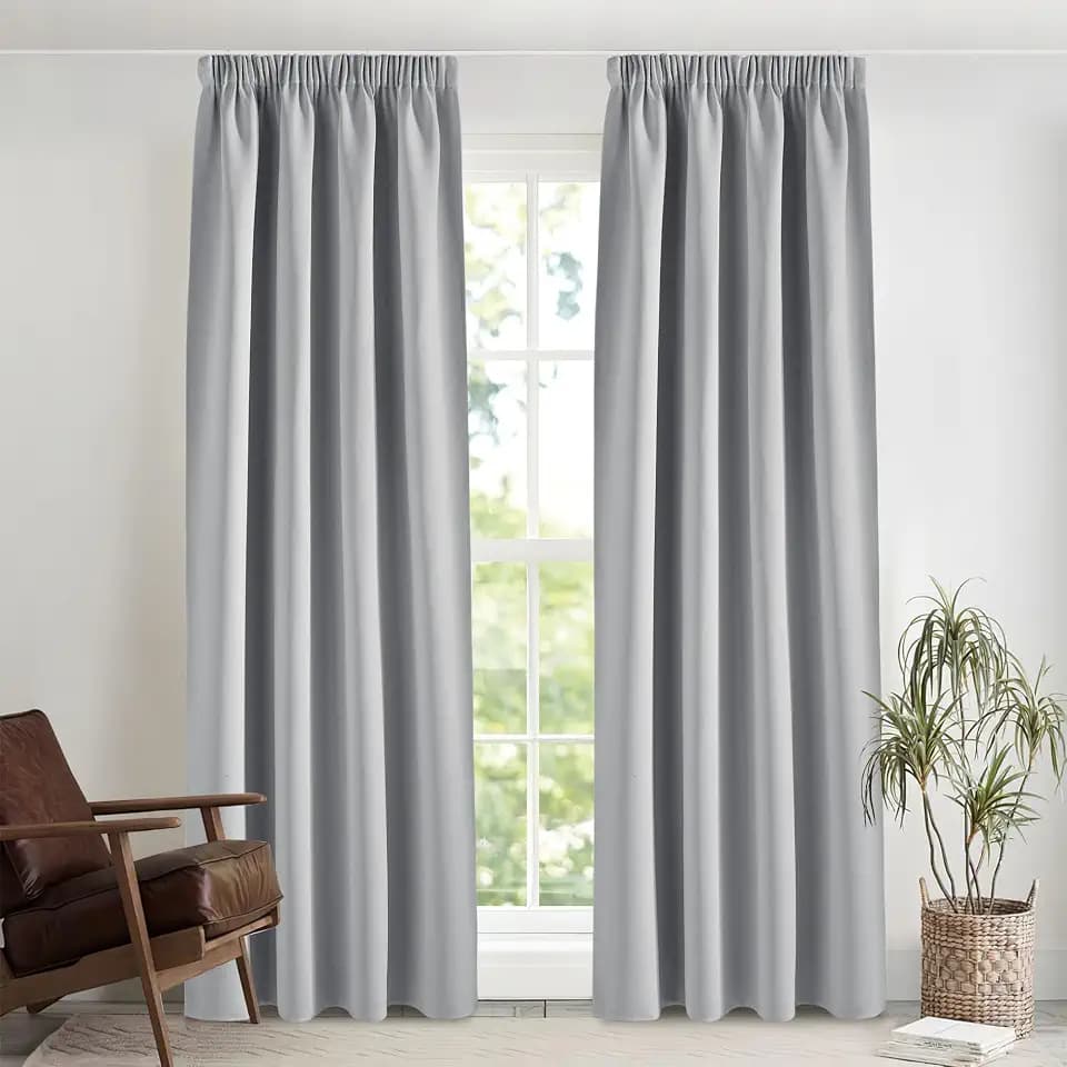 PONY DANCE Abdunkelnde Vorhänge für Schienen Thermovorhang Hitzeschutz | 2er Set, H245 x B140 cm, Silbergrau, Gardinen Blickdicht, mit Kräuselband, für Schlafzimmer Wohnzimmer Kinderzimmer Büro